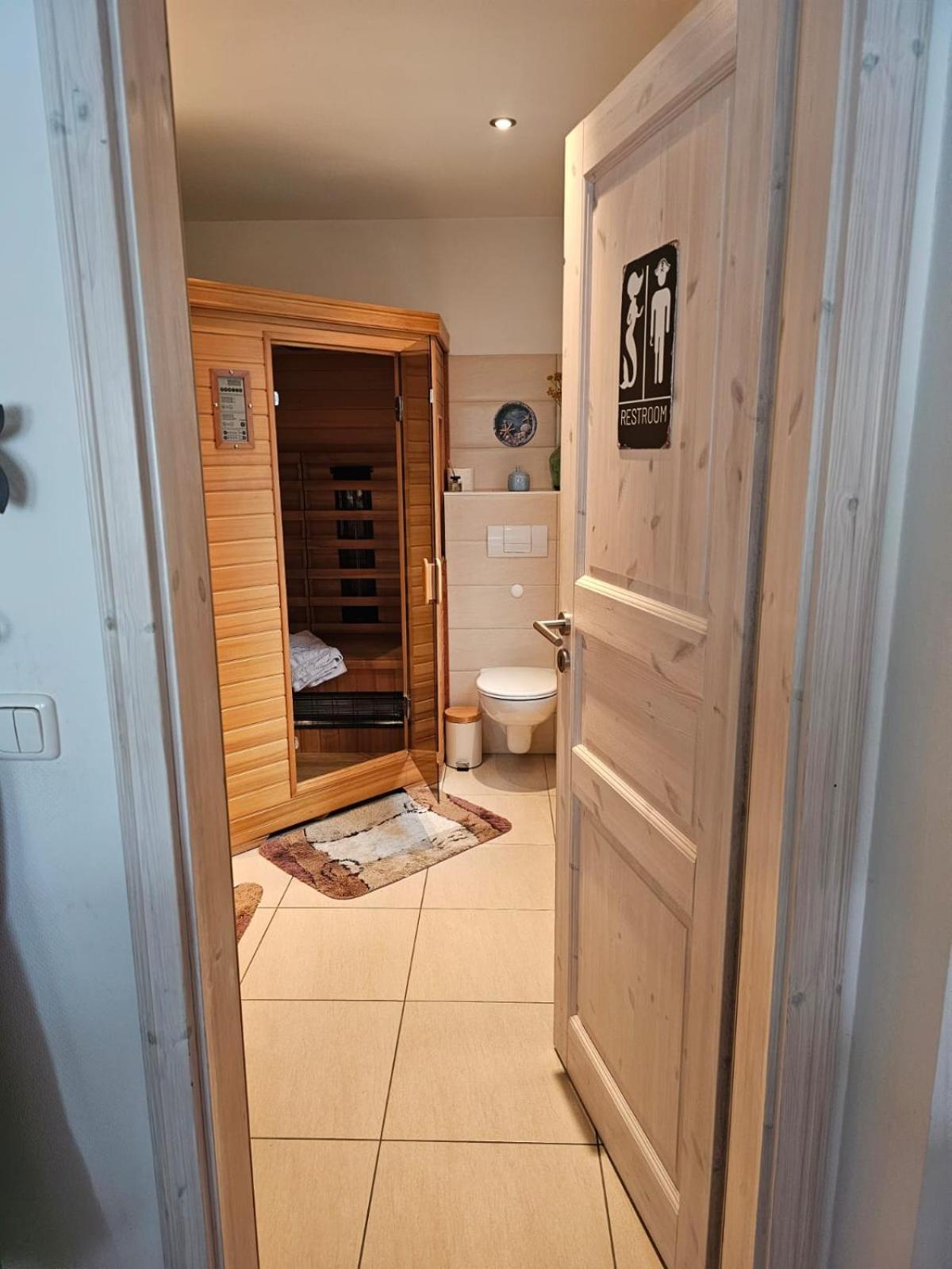 Breeger Boddenidyll Villa Buitenkant foto